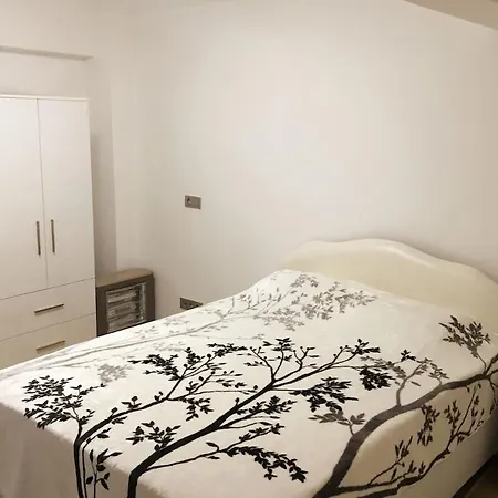 Bodrum Center With Sea View 3+1 & 2 Bathroom Βίλα *